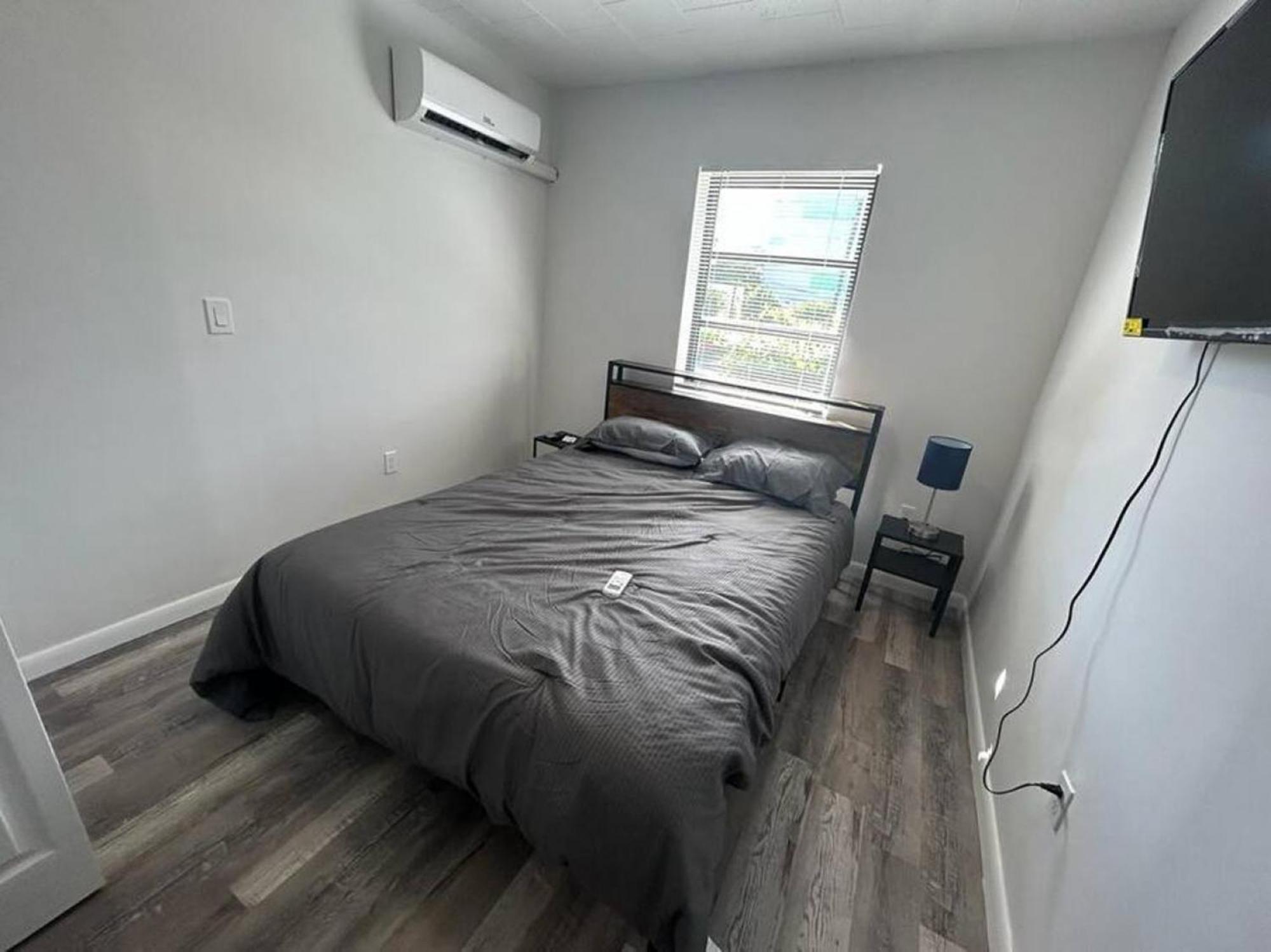 Fully Equipped Apartments With Parking Near Cocowalk Miami Exterior photo